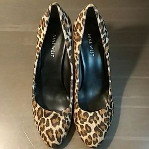 Nine West Chic Toe Pumps Leopard Print Size 6.5 M